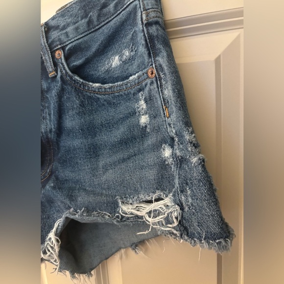 AGOLDE Parker 100% Regenerative Cotton Denim Cutoff Shorts, Size 25 - Picture 4 of 15